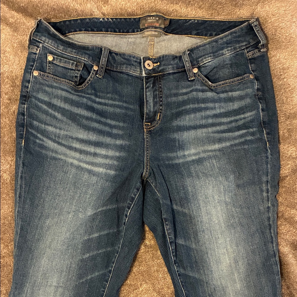Torrid Women's Medium Blue Boot Cut Jeans
